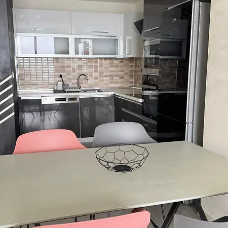 38th Floor - Skyview Oasis - B