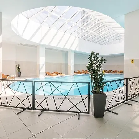 38th Floor - Skyview Oasis - B Апартаменты *