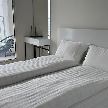 38th Floor - Skyview Oasis - B Lägenhet Skopje