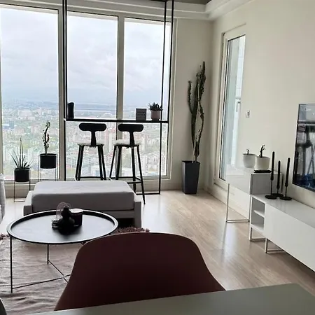 Lägenhet 38th Floor - Skyview Oasis - B Skopje