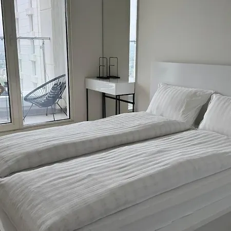 38th Floor - Skyview Oasis - B * Скопье