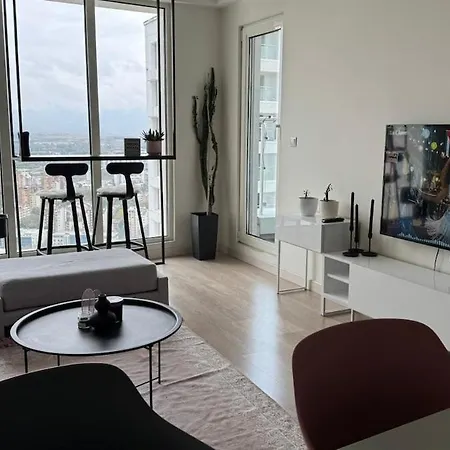 Lägenhet 38th Floor - Skyview Oasis - B Skopje
