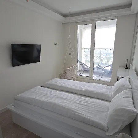 38th Floor - Skyview Oasis - B