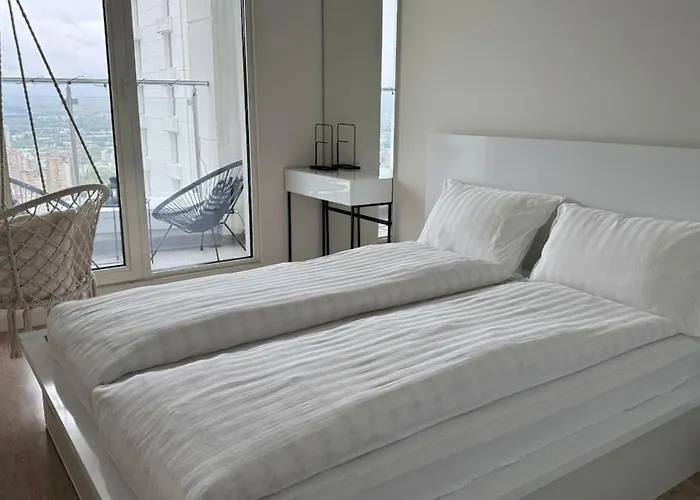 38th Floor - Skyview Oasis - B * Szkopje